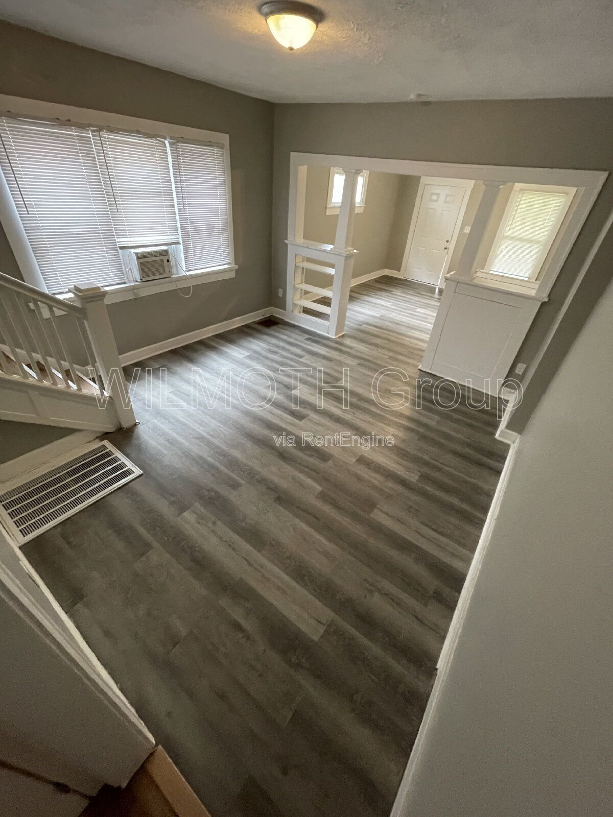 3-Bedroom duplex on North Tuxedo Street in Indianapolis! property image