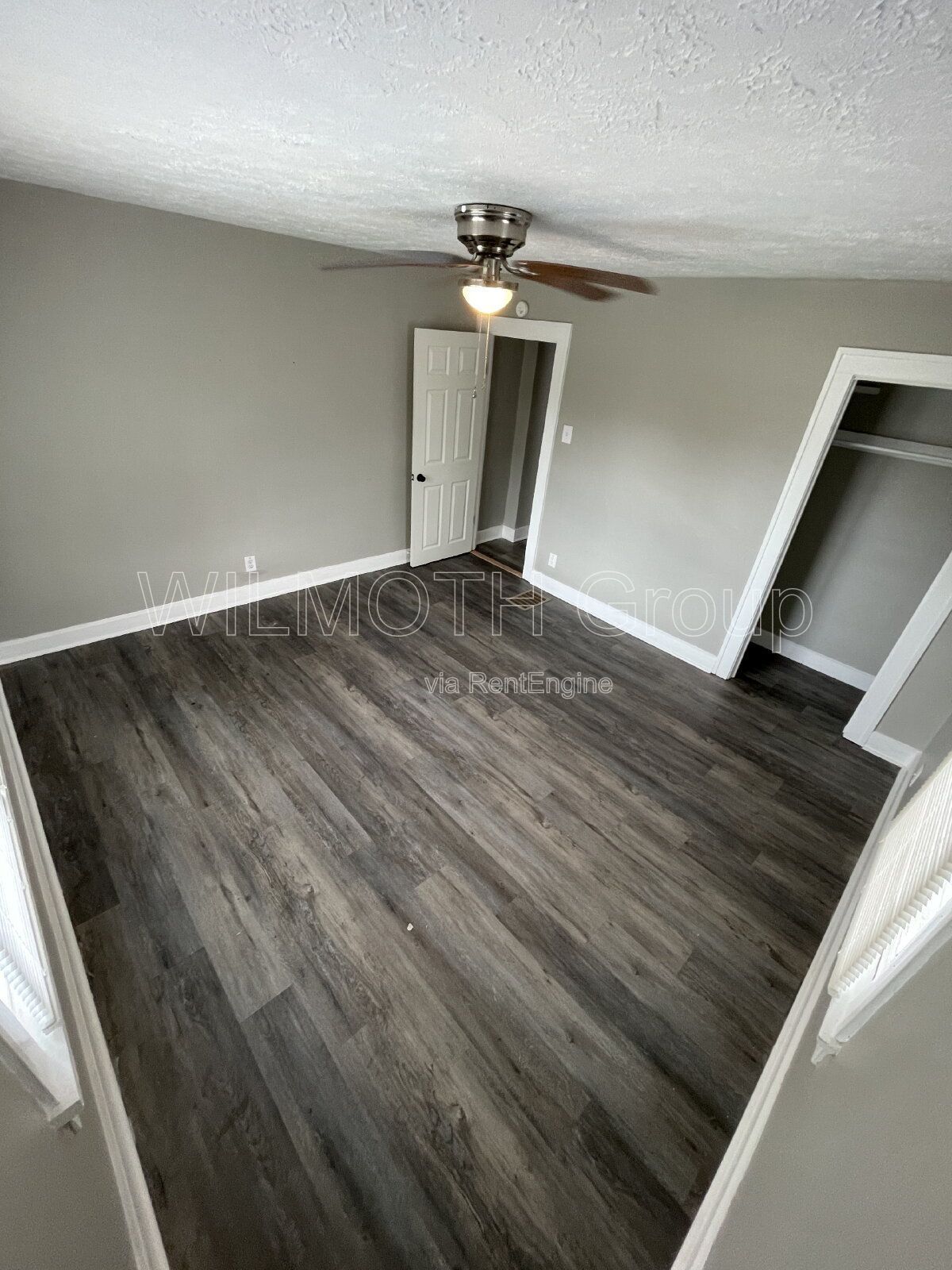 3-Bedroom duplex on North Tuxedo Street in Indianapolis! property image