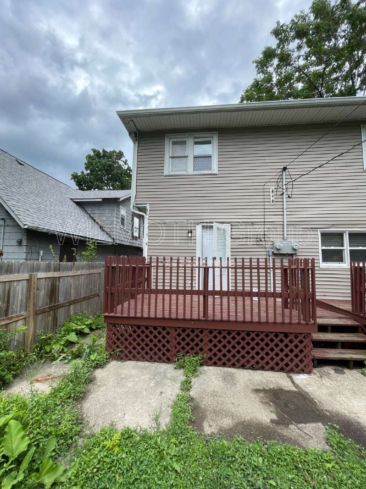 3-Bedroom duplex on North Tuxedo Street in Indianapolis! property image