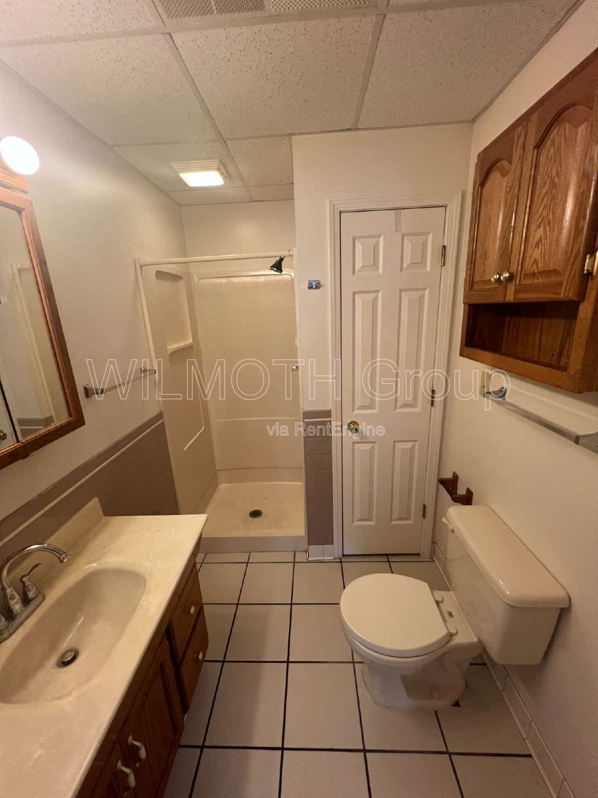 2-Bedroom Haven in Linden – Spacious 1026 Sq Ft Living at 108 E Walnut St! property image