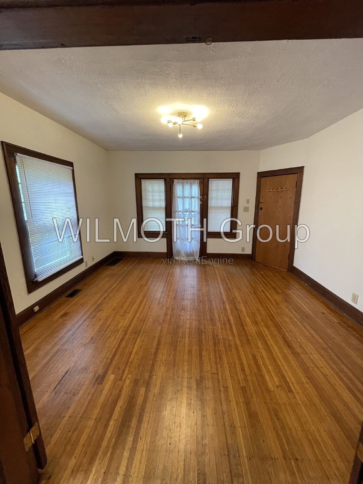 $500 OFF YOUR FIRST MONTH'S RENT WHEN YOU MOVE IN BY 10/31/2026!!! property image
