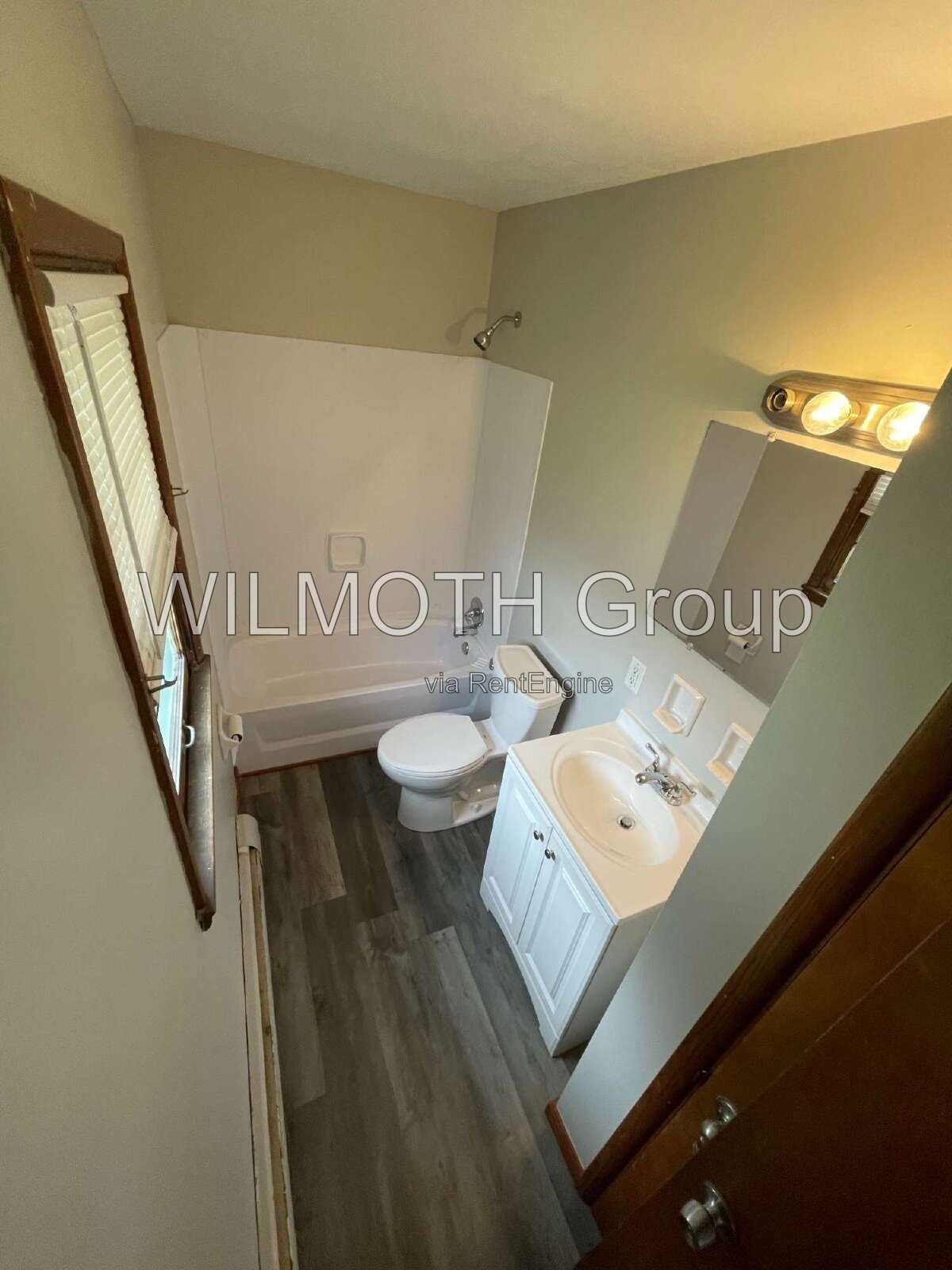 1-Bedroom Oasis in Greenfield - Perfectly Sized for Comfort at 113 West 5th Street! property image
