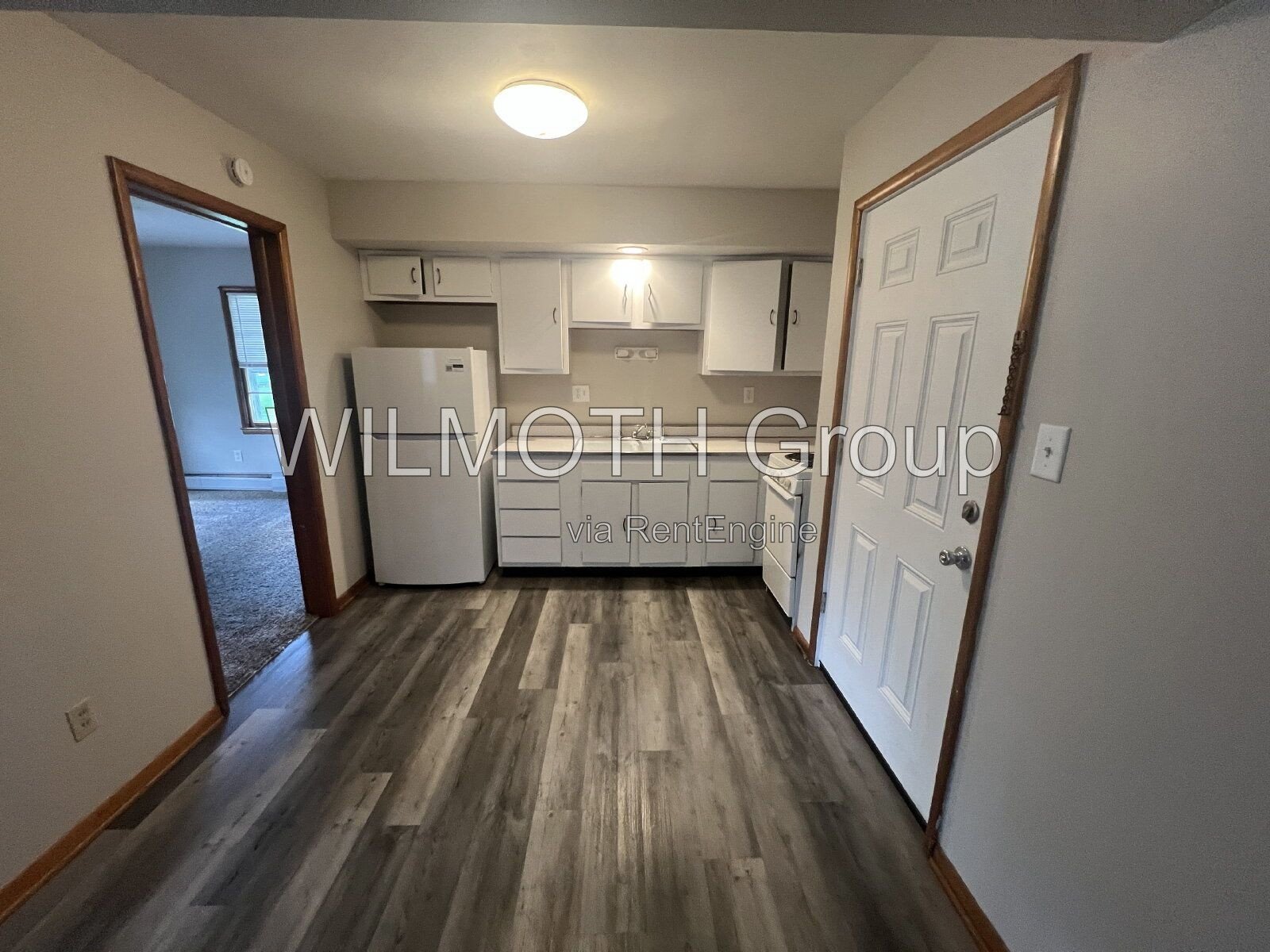 1-Bedroom Oasis in Greenfield - Perfectly Sized for Comfort at 113 West 5th Street! property image