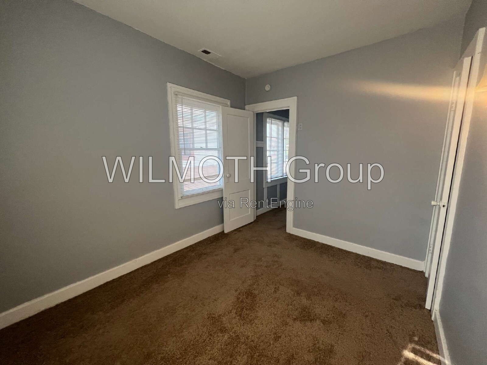 1-Bedroom Retreat with 800 Sq Ft of Comfort at 3763 Broadway Street, Indianapolis! property image