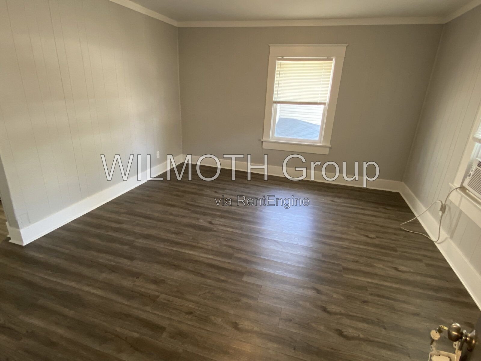 1-Bedroom Retreat in Shelbyville – Cozy 600 Sq Ft Gem at 129 West Hendricks Street! property image