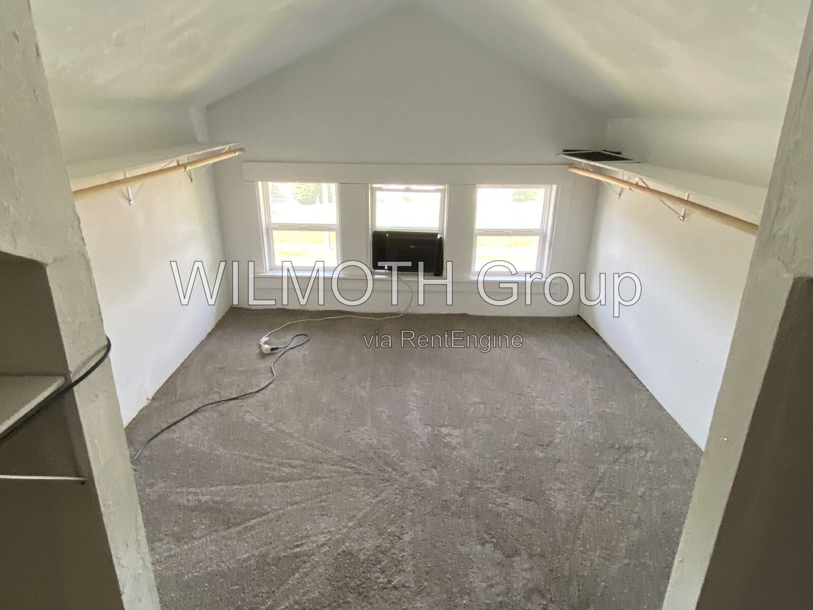 3-Bed Home with Spacious 2,225 Sq Ft & Gleaming Hardwood Floors at 1000 East 8th St, Muncie! property image