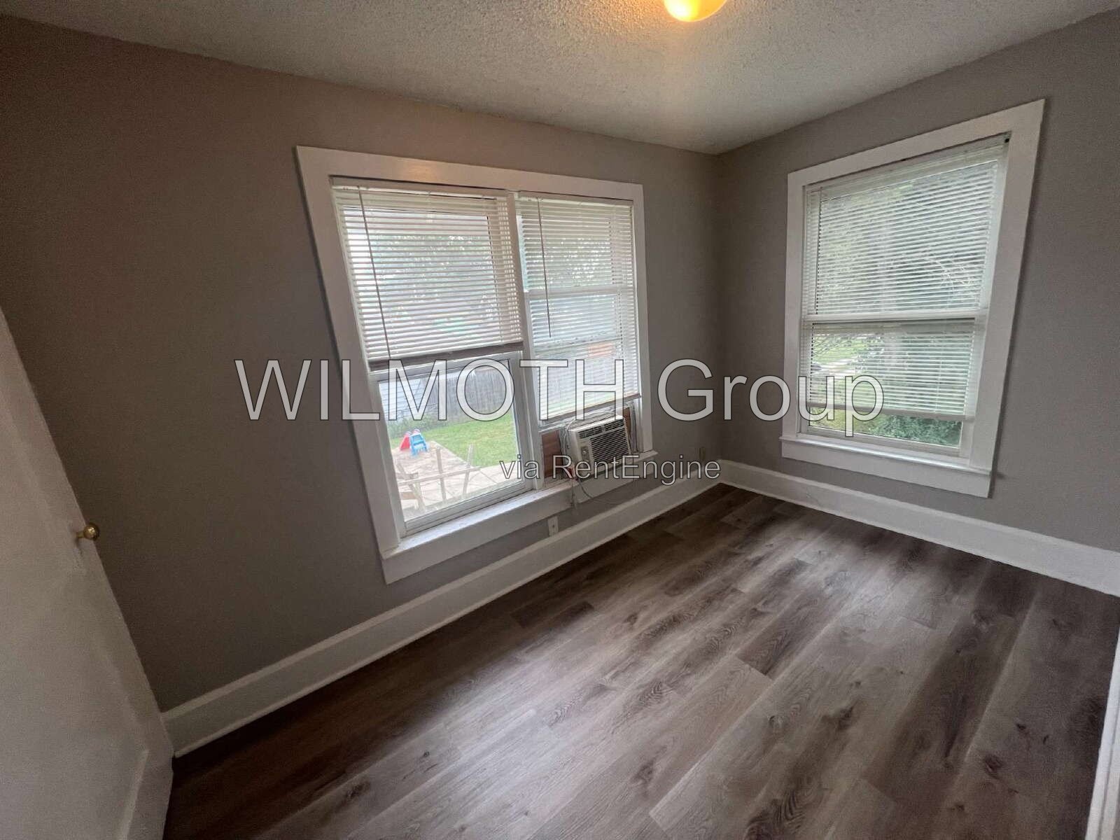 3-Bedroom Duplex at 3948 Boulevard Place – Spacious 1260 Sq Ft Gem in Indianapolis! property image