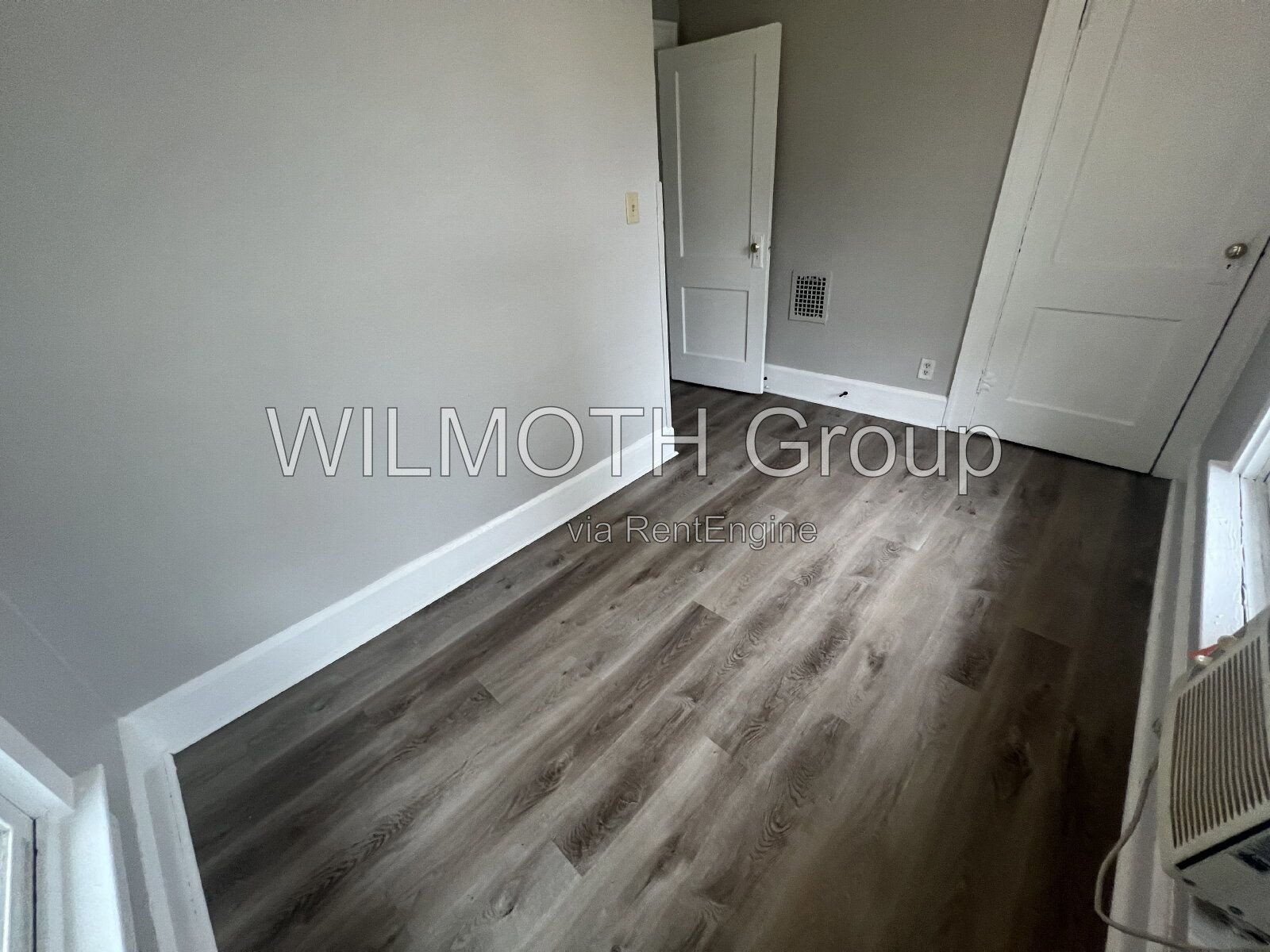 3-Bedroom Duplex at 3948 Boulevard Place – Spacious 1260 Sq Ft Gem in Indianapolis! property image