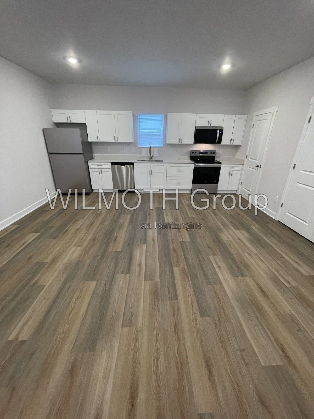 Brand-New 2BR / 2.5BA, 1,300 SF, In-Unit Washer/Dryer, Parking, $1,275 + $750 Move-In Special property image