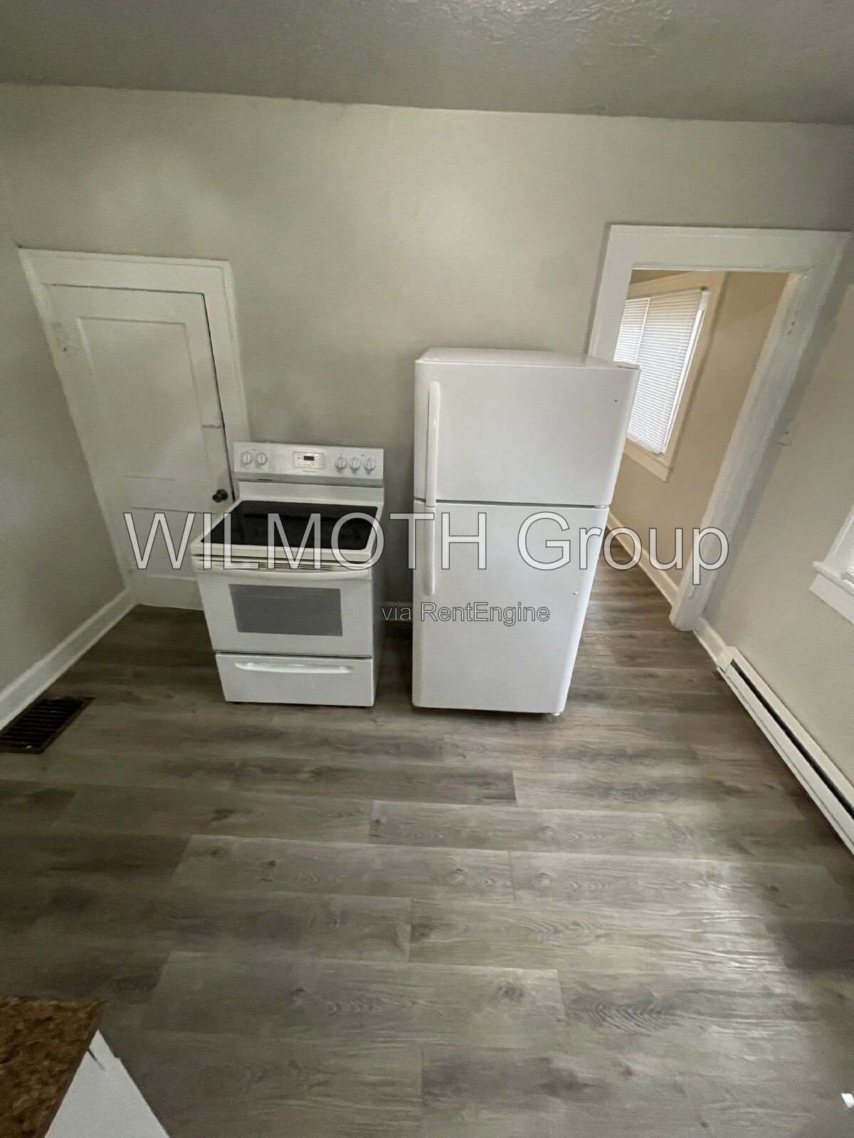 1-Bedroom Retreat on North Drexel Avenue – Cozy 806 Sq Ft Haven in Indianapolis! property image