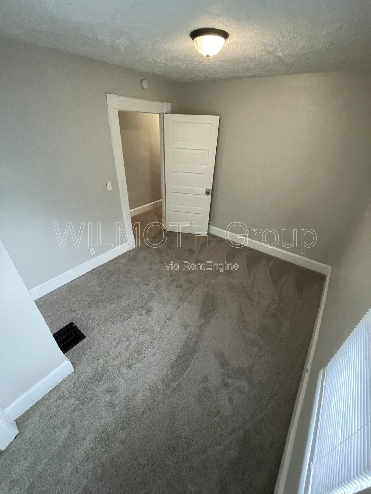3-Bed Oasis at 442 North Denny St, Indianapolis – Spacious 1140 Sq Ft Home! property image