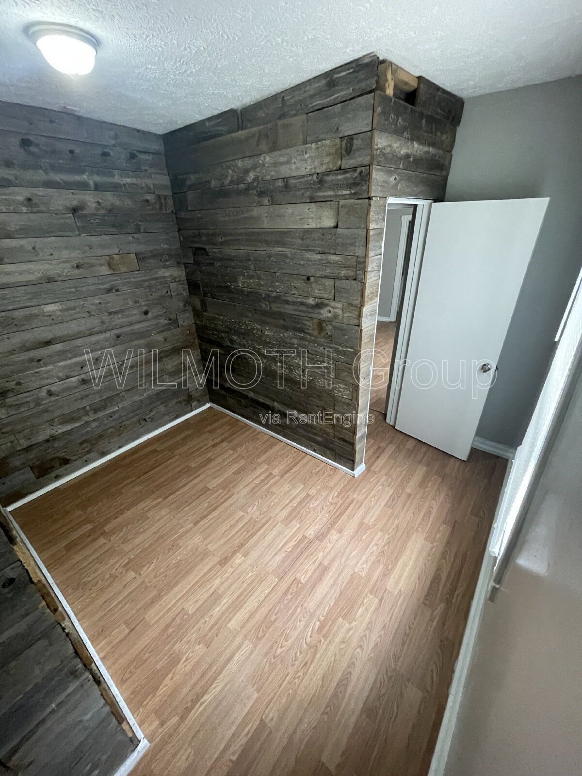 3-Bedroom Home with 2 Full Baths on Southeastern Avenue in Indianapolis! property image