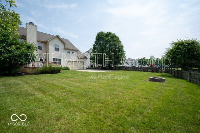 5-Bedroom Retreat with Finished Basement & Cozy Fireplace on Kinder Oak Drive! property image