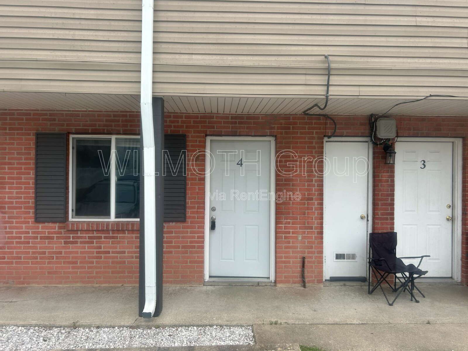 1-Bed Retreat in Shelbyville - Cozy Living at 135 West Hendricks Street! property image