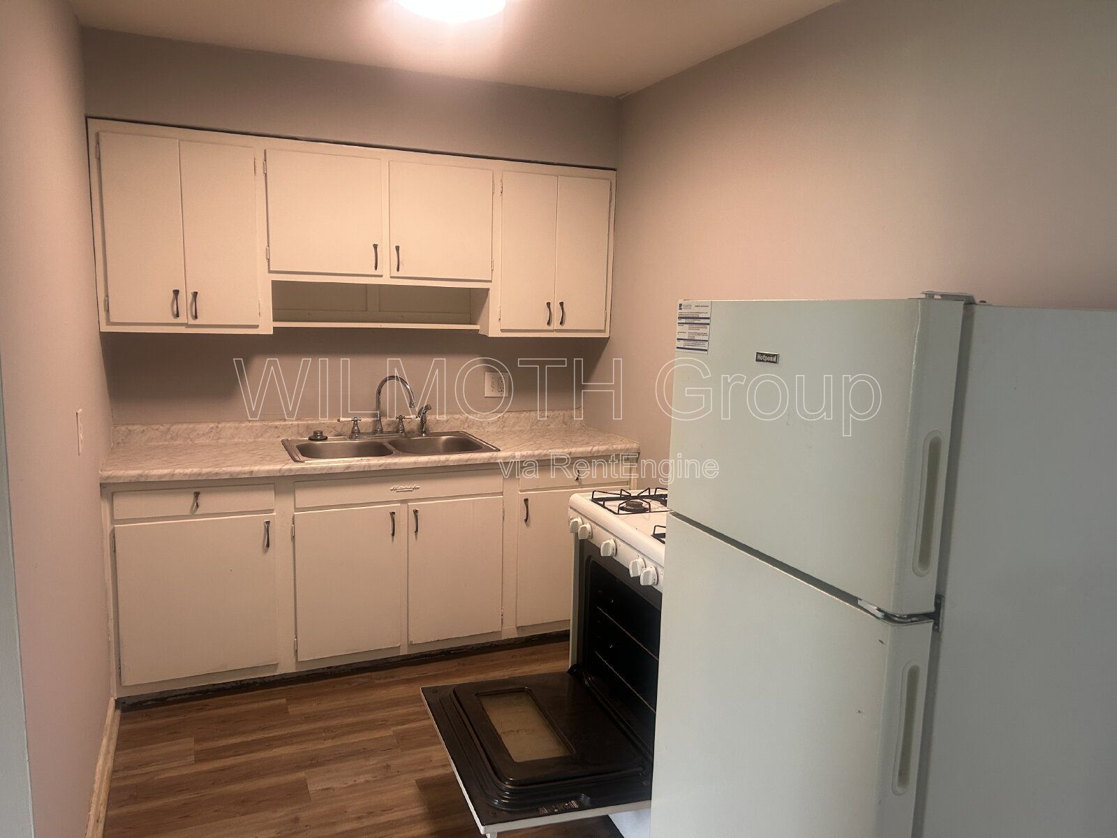 1-Bed Retreat in Shelbyville - Cozy Living at 135 West Hendricks Street! property image